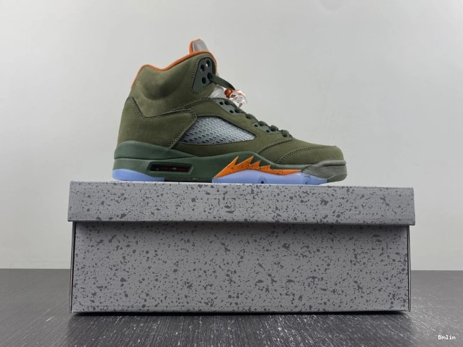 Boostmaster lin DD0587-308 Jordan Air 5 Olive 0717